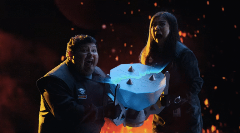 ben-and-betty-in-hell-power-rangers-beast-morphers-rewriting-historhy.png