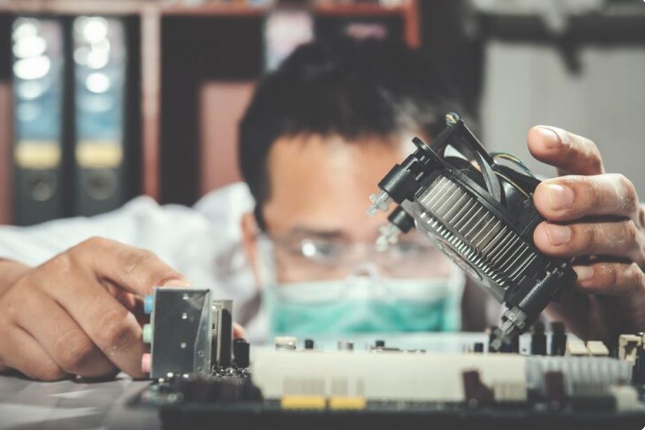 Why the Taiwan Semiconductor Surge Has Opened a New Debate About Which Technology Sector Stocks Are Actually Cheap