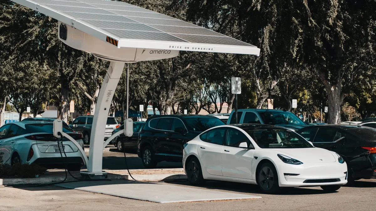 BMW Gen6 Battery Award Marks a Rare Foreign Win in China